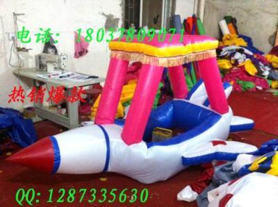 充气电瓶车双人气模 广场充气电瓶游乐车